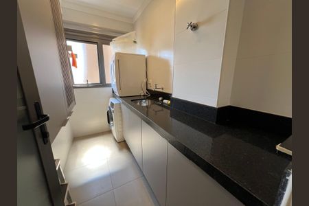 Apartamento para alugar com 126m², 3 quartos e 3 vagas Apartamento para alugar com 126m², 3 quartos e 3 vagasÁrea de Serviço