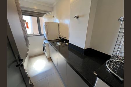 Apartamento para alugar com 126m², 3 quartos e 3 vagas Apartamento para alugar com 126m², 3 quartos e 3 vagasCozinha