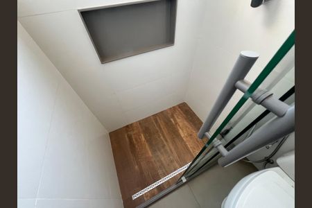 Apartamento para alugar com 126m², 3 quartos e 3 vagas Apartamento para alugar com 126m², 3 quartos e 3 vagasBanheiro da Suíte 2