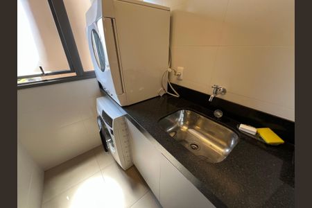 Apartamento para alugar com 126m², 3 quartos e 3 vagas Apartamento para alugar com 126m², 3 quartos e 3 vagasCozinha