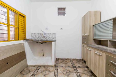Cozinha de casa para alugar com 1 quarto, 39m² em Jardim Verônia, São Paulo