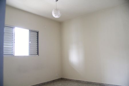 Quarto de casa para alugar com 1 quarto, 30m² em Cidade Parque Brasilia, Guarulhos