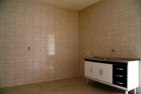 Cozinha  de casa para alugar com 1 quarto, 30m² em Cidade Parque Brasilia, Guarulhos