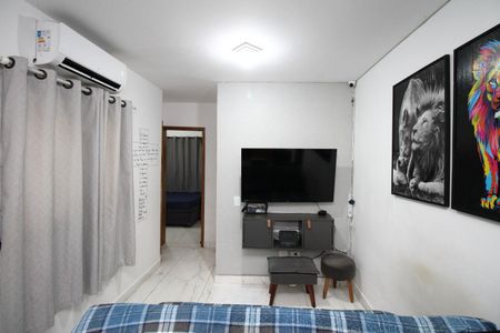 Sala de apartamento para alugar com 2 quartos, 64m² em Vila Curuçá, Santo André