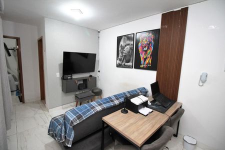Sala de apartamento para alugar com 2 quartos, 64m² em Vila Curuçá, Santo André
