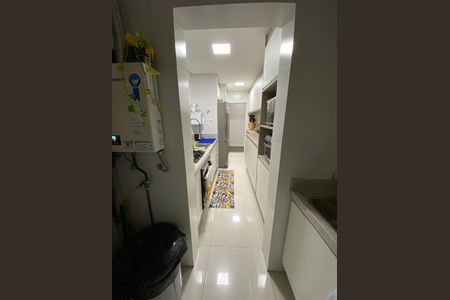 Apartamento à venda com 60m², 2 quartos e 1 vaga Apartamento à venda com 60m², 2 quartos e 1 vagaÁrea de Serviço