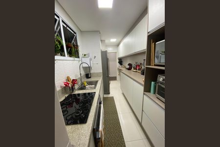 Apartamento à venda com 60m², 2 quartos e 1 vaga Apartamento à venda com 60m², 2 quartos e 1 vagaCozinha