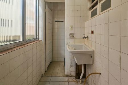 Apartamento para alugar com 68m², 2 quartos e 1 vagaÁrea de serviço