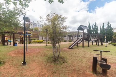 Apartamento para alugar com 46m², 2 quartos e 1 vaga Apartamento para alugar com 46m², 2 quartos e 1 vagaÁrea comum - Playground
