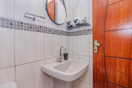 Casa à venda com 222m², 3 quartos e 3 vagasLavabo