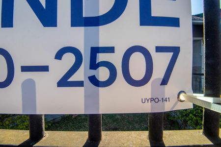 Casa à venda com 222m², 3 quartos e 3 vagasPlaquinha