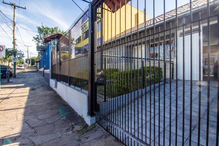 Casa à venda com 222m², 3 quartos e 3 vagasFachada
