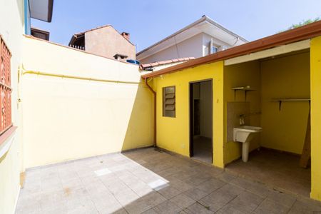 Casa à venda com 108m², 3 quartos e sem vaga Casa à venda com 108m², 3 quartos e sem vagaQuintal