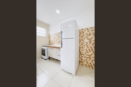 Sala / Cozinha  de kitnet/studio para alugar com 1 quarto, 34m² em Bosque dos Eucaliptos, São José dos Campos