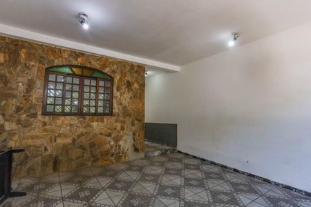 Casa à venda com 199m², 5 quartos e 2 vagas Casa à venda com 199m², 5 quartos e 2 vagasGaragem