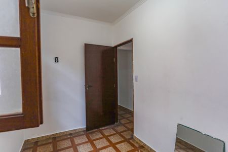 Casa à venda com 199m², 5 quartos e 2 vagas Casa à venda com 199m², 5 quartos e 2 vagasQuarto 5