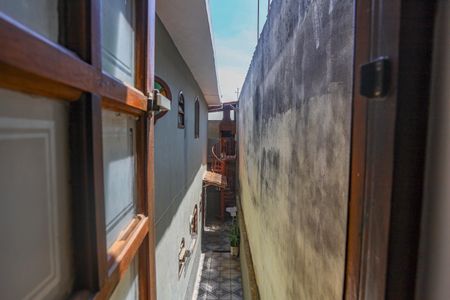 Casa à venda com 199m², 5 quartos e 2 vagas Casa à venda com 199m², 5 quartos e 2 vagasVista do quarto 3