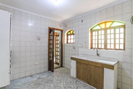 Casa à venda com 199m², 5 quartos e 2 vagas Casa à venda com 199m², 5 quartos e 2 vagasCozinha