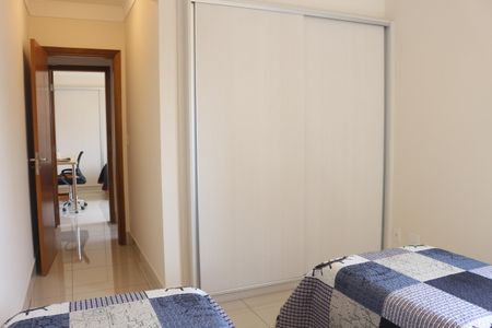 Apartamento à venda com 162m², 3 quartos e 2 vagasQuarto 1
