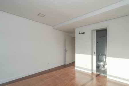 Quarto Suíte de apartamento para alugar com 2 quartos, 135m² em Cristo Redentor, Porto Alegre