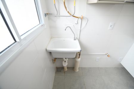 Apartamento para alugar com 47m², 2 quartos e 1 vagaÁrea de Serviço