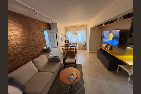 Apartamento à venda com 70m², 2 quartos e 1 vaga Apartamento à venda com 70m², 2 quartos e 1 vagaSala