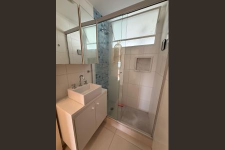 Banheiro de apartamento para alugar com 3 quartos, 100m² em Vila Progredior, São Paulo