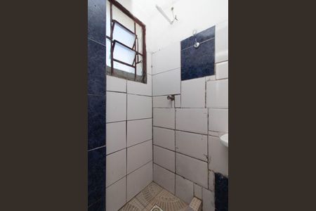 Banheiro de apartamento para alugar com 1 quarto, 20m² em Nonoai, Porto Alegre