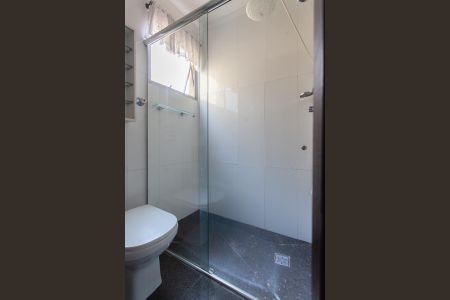 Apartamento à venda com 130m², 3 quartos e 2 vagas Apartamento à venda com 130m², 3 quartos e 2 vagasBanheiro da Suíte 2