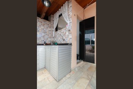 Apartamento à venda com 130m², 3 quartos e 2 vagas Apartamento à venda com 130m², 3 quartos e 2 vagasÁrea de Serviço