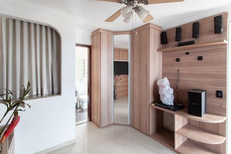 Apartamento à venda com 130m², 3 quartos e 2 vagas Apartamento à venda com 130m², 3 quartos e 2 vagasSuíte 2