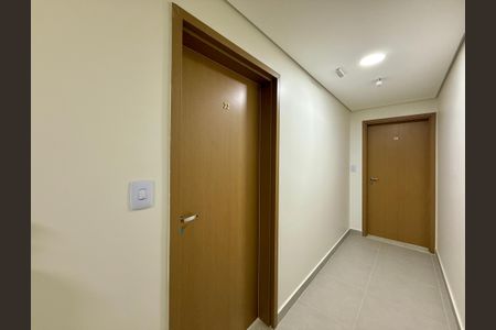 Apartamento à venda com 35m², 1 quarto e sem vaga Apartamento à venda com 35m², 1 quarto e sem vagaHall Apartamento