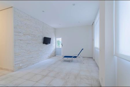 Apartamento à venda com 72m², 2 quartos e 1 vaga Apartamento à venda com 72m², 2 quartos e 1 vagaÁrea comum