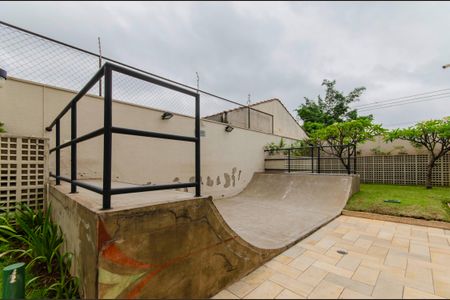 Apartamento à venda com 72m², 2 quartos e 1 vaga Apartamento à venda com 72m², 2 quartos e 1 vagaÁrea comum - Pista de Skate