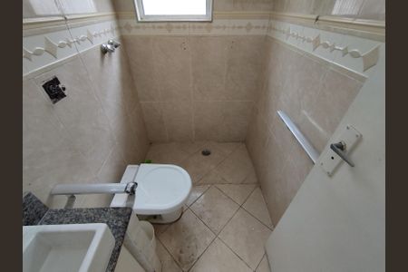 Banheiro - torneira de casa à venda com 4 quartos, 140m² em Vila Brasilina, São Paulo