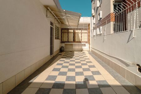 Casa para alugar com 250m², 3 quartos e 2 vagasÁrea Externa