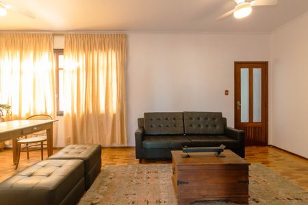 Casa para alugar com 250m², 3 quartos e 2 vagasSala 2