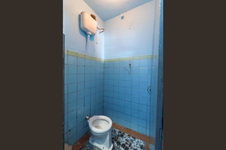 Casa à venda com 400m², 5 quartos e 3 vagas Casa à venda com 400m², 5 quartos e 3 vagasBanheiro de Serviço