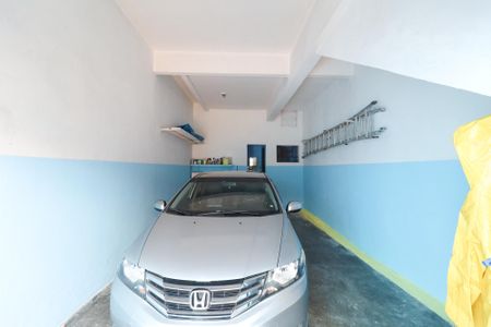 Casa à venda com 400m², 5 quartos e 3 vagas Casa à venda com 400m², 5 quartos e 3 vagasGaragem