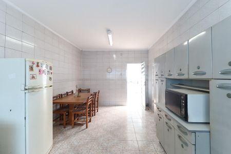 Casa à venda com 400m², 5 quartos e 3 vagas Casa à venda com 400m², 5 quartos e 3 vagasCozinha da casa 1