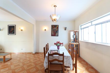 Casa à venda com 400m², 5 quartos e 3 vagas Casa à venda com 400m², 5 quartos e 3 vagasSala de Jantar da casa 1