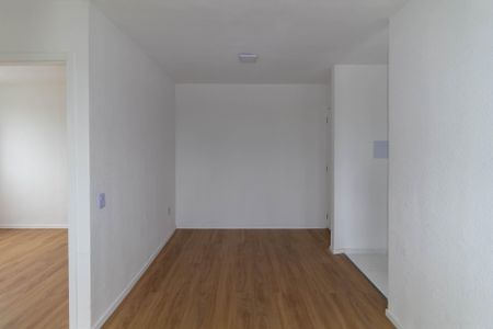 Sala de apartamento para alugar com 2 quartos, 40m² em Jardim Egle, São Paulo
