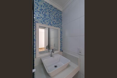 Apartamento à venda com 77m², 2 quartos e 2 vagas Apartamento à venda com 77m², 2 quartos e 2 vagasSuíte