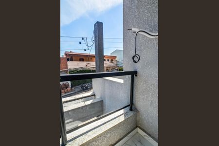 Casa à venda com 220m², 3 quartos e 6 vagas Casa à venda com 220m², 3 quartos e 6 vagasSala