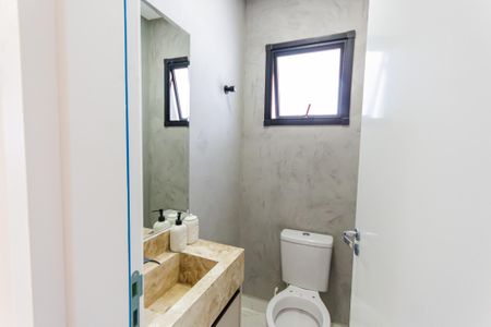 Casa à venda com 150m², 3 quartos e 4 vagasBanheiro