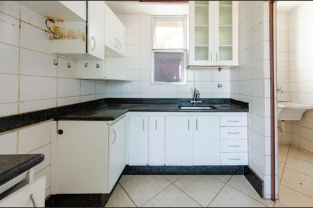 Apartamento à venda com 83m², 3 quartos e 2 vagas Apartamento à venda com 83m², 3 quartos e 2 vagasCozinha