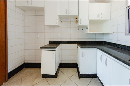 Apartamento à venda com 83m², 3 quartos e 2 vagas Apartamento à venda com 83m², 3 quartos e 2 vagasCozinha