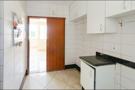 Apartamento à venda com 83m², 3 quartos e 2 vagas Apartamento à venda com 83m², 3 quartos e 2 vagasCozinha
