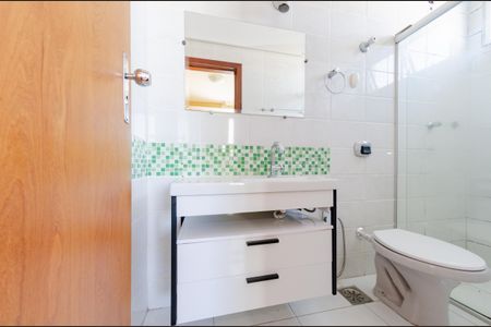 Apartamento à venda com 83m², 3 quartos e 2 vagas Apartamento à venda com 83m², 3 quartos e 2 vagasBanheiro suíte