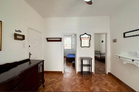 Sala de apartamento para alugar com 2 quartos, 65m² em Urca, Rio de Janeiro